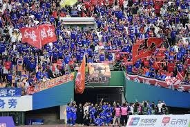 中超精彩对决武汉三镇与云南玉昆握手言和